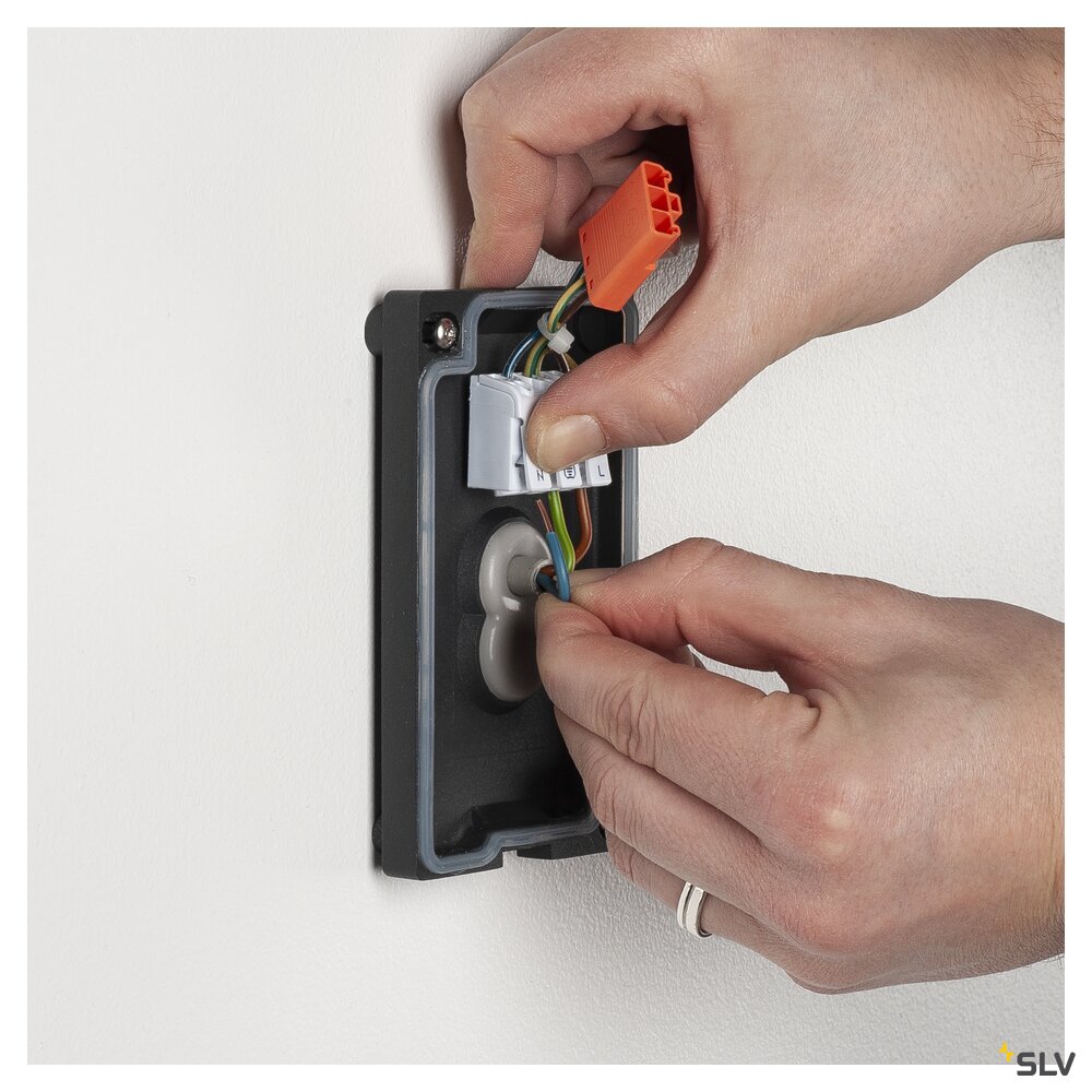 Enola Round M Нагоре/надолу